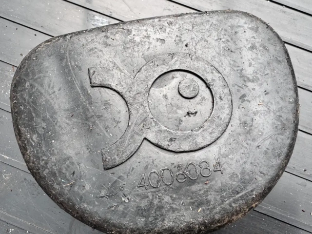 Plastic part of fish pen