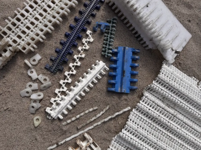 Plastic conveyor belt pieces from trawlers