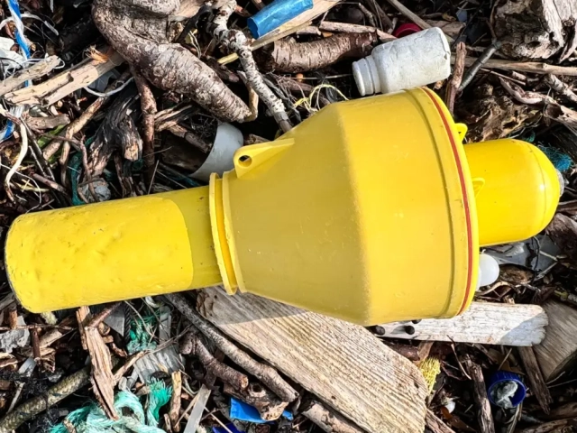 Emergency beacon used in shipping